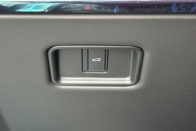 2026 Land Rover Range Rover Sport SE