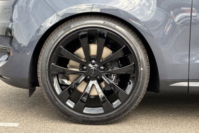 2026 Land Rover Range Rover Sport SE