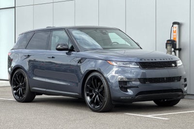 2026 Land Rover Range Rover Sport SE
