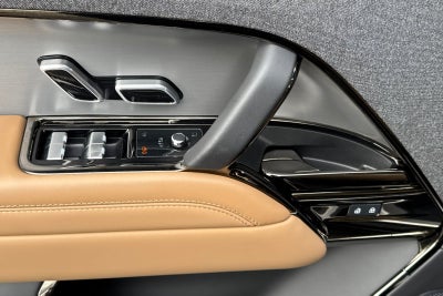 2024 Land Rover Range Rover Sport SE