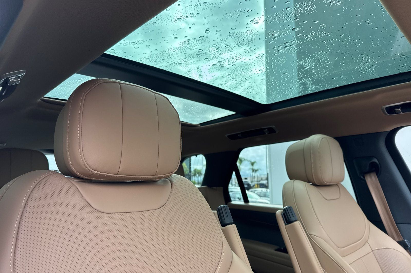 2024 Land Rover Range Rover Sport SE