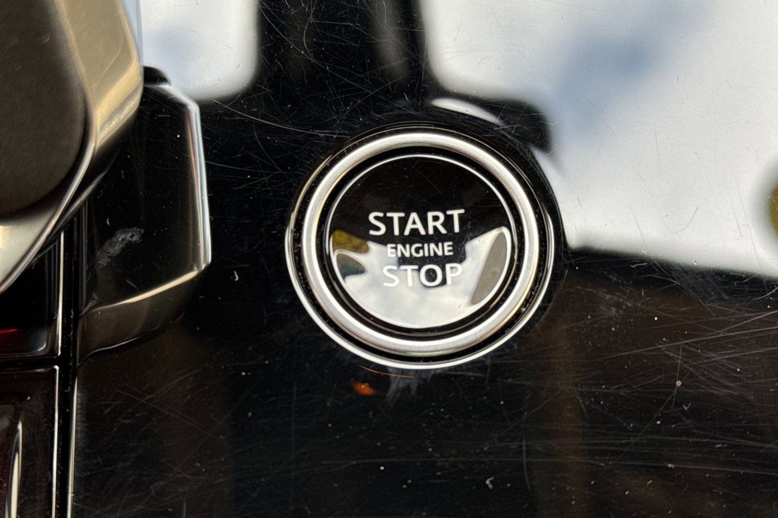 2024 Land Rover Range Rover Sport SE