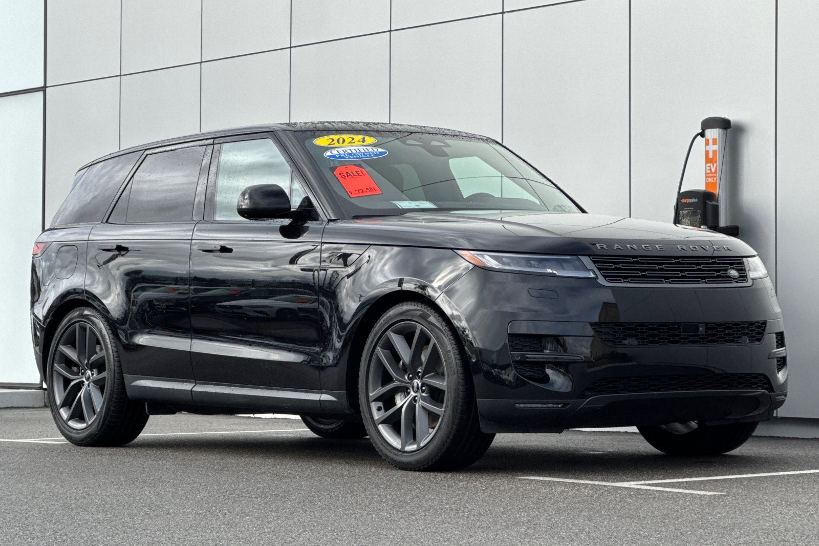 2024 Land Rover Range Rover Sport SE