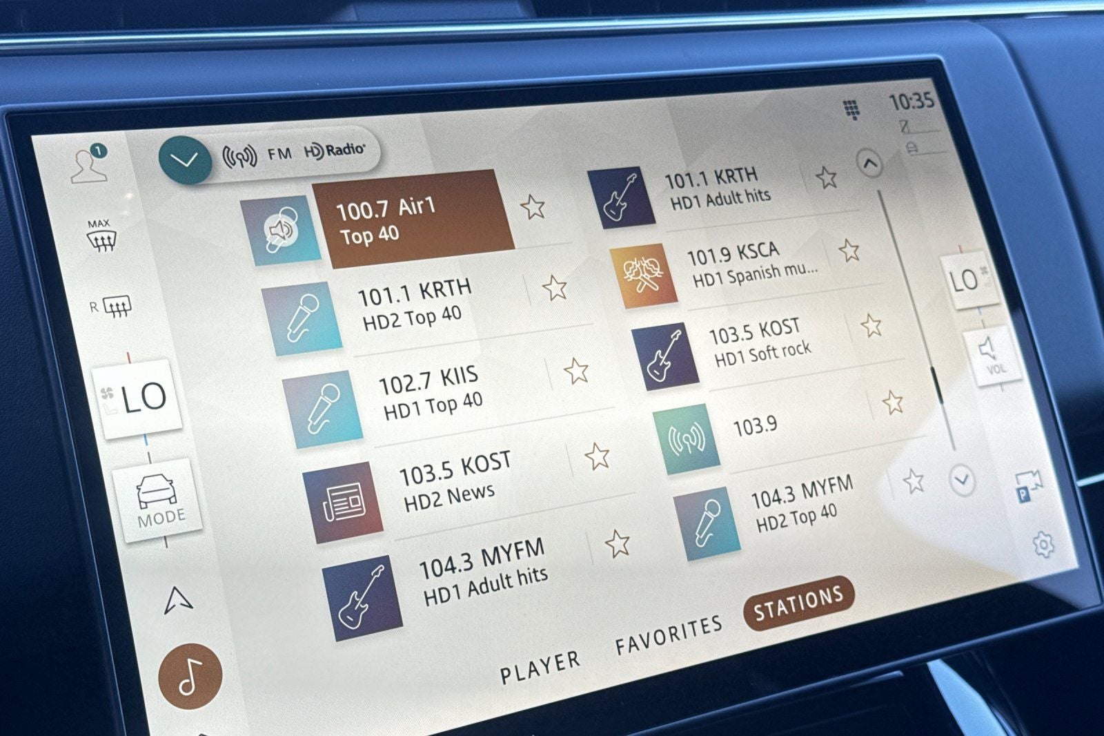 2026 Land Rover Range Rover Sport SE