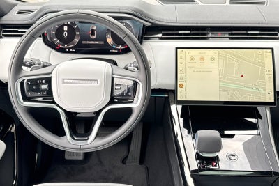 2026 Land Rover Range Rover Sport SE