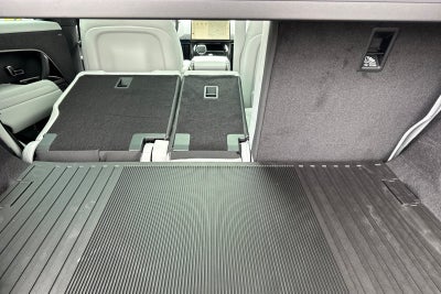 2026 Land Rover Range Rover Sport SE