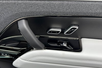 2026 Land Rover Range Rover Sport SE