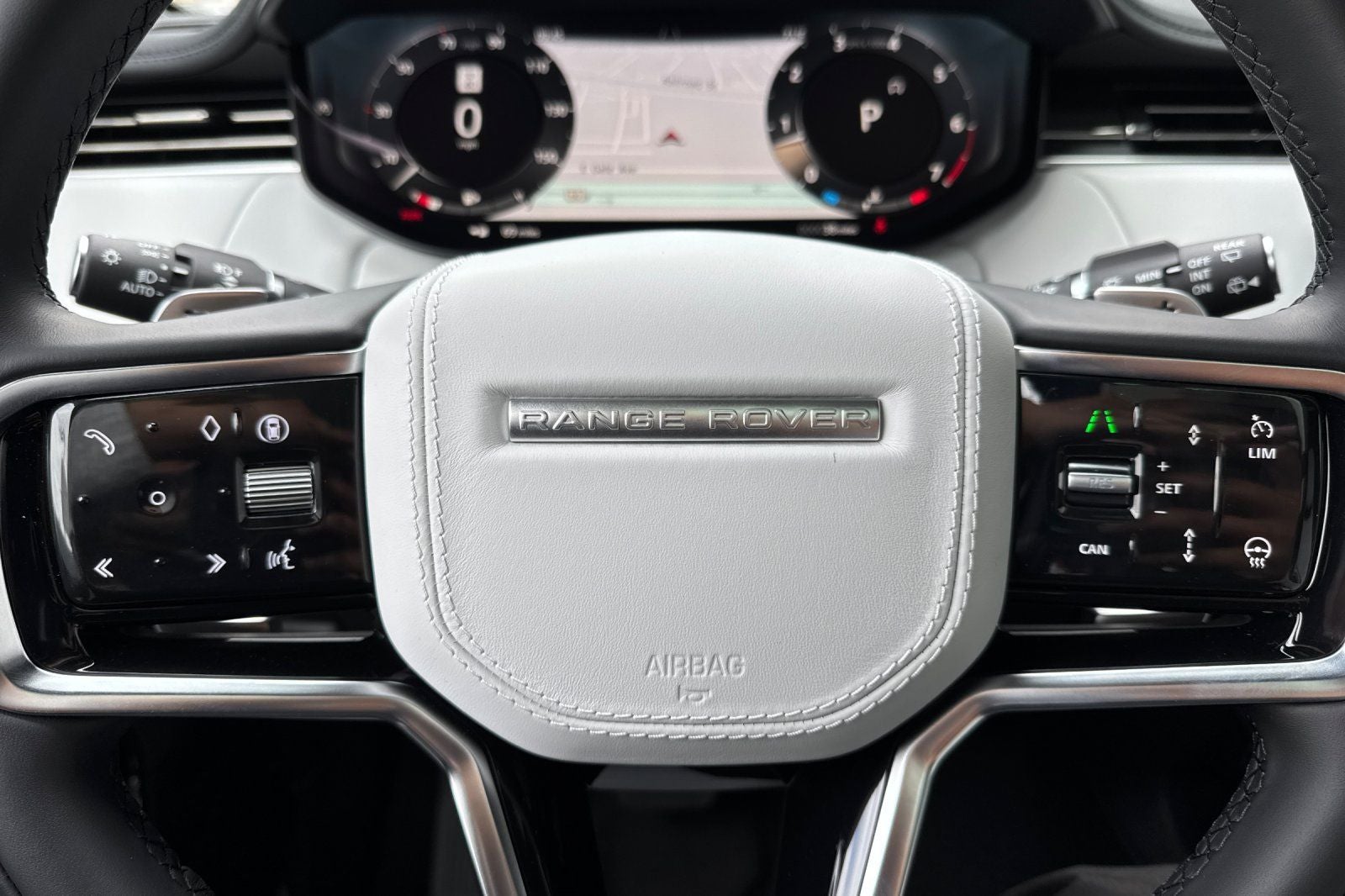 2026 Land Rover Range Rover Sport SE