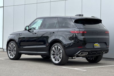 2026 Land Rover Range Rover Sport SE