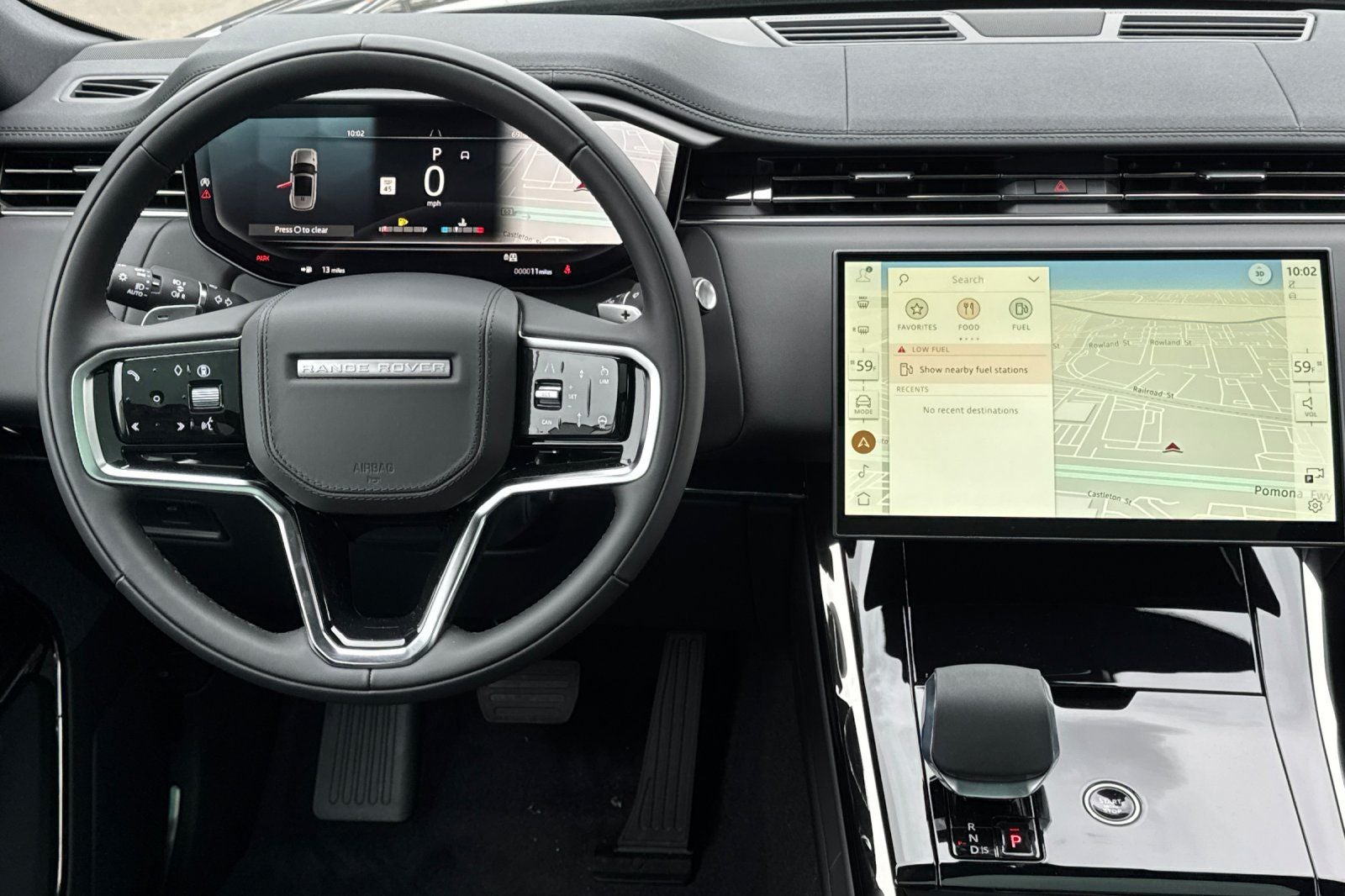2026 Land Rover Range Rover Sport SE