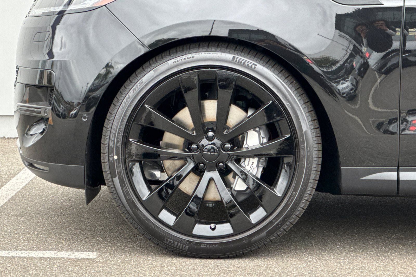 2026 Land Rover Range Rover Sport SE