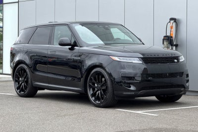 2026 Land Rover Range Rover Sport SE