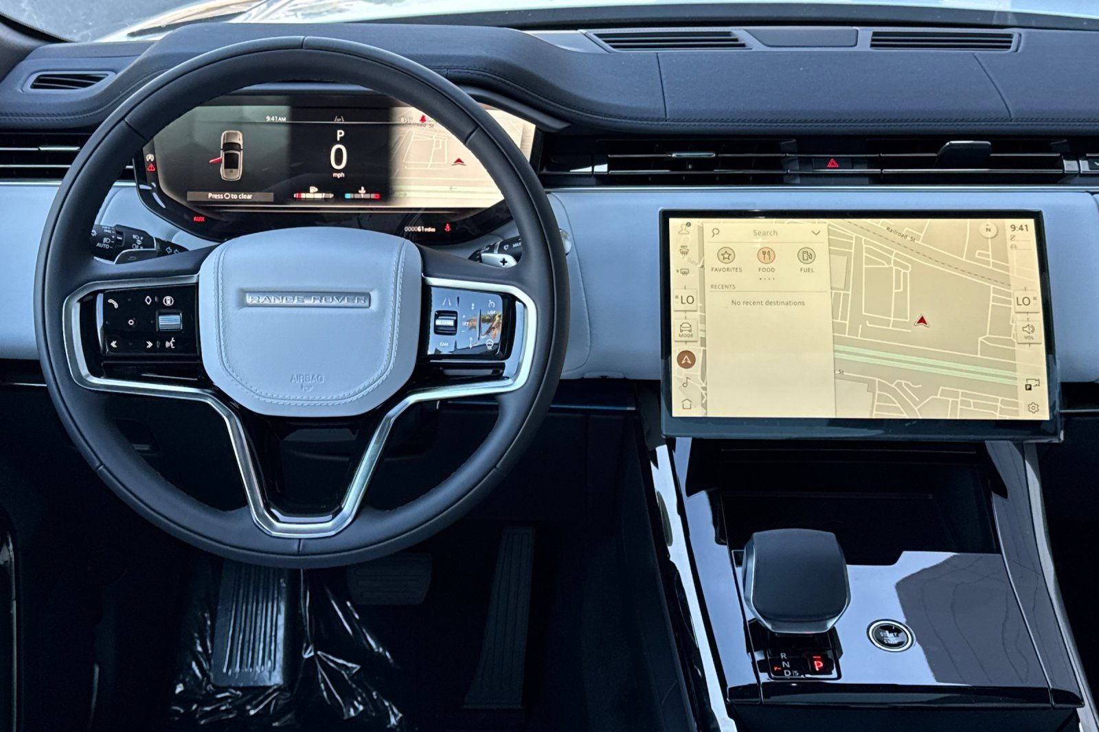 2026 Land Rover Range Rover Sport SE