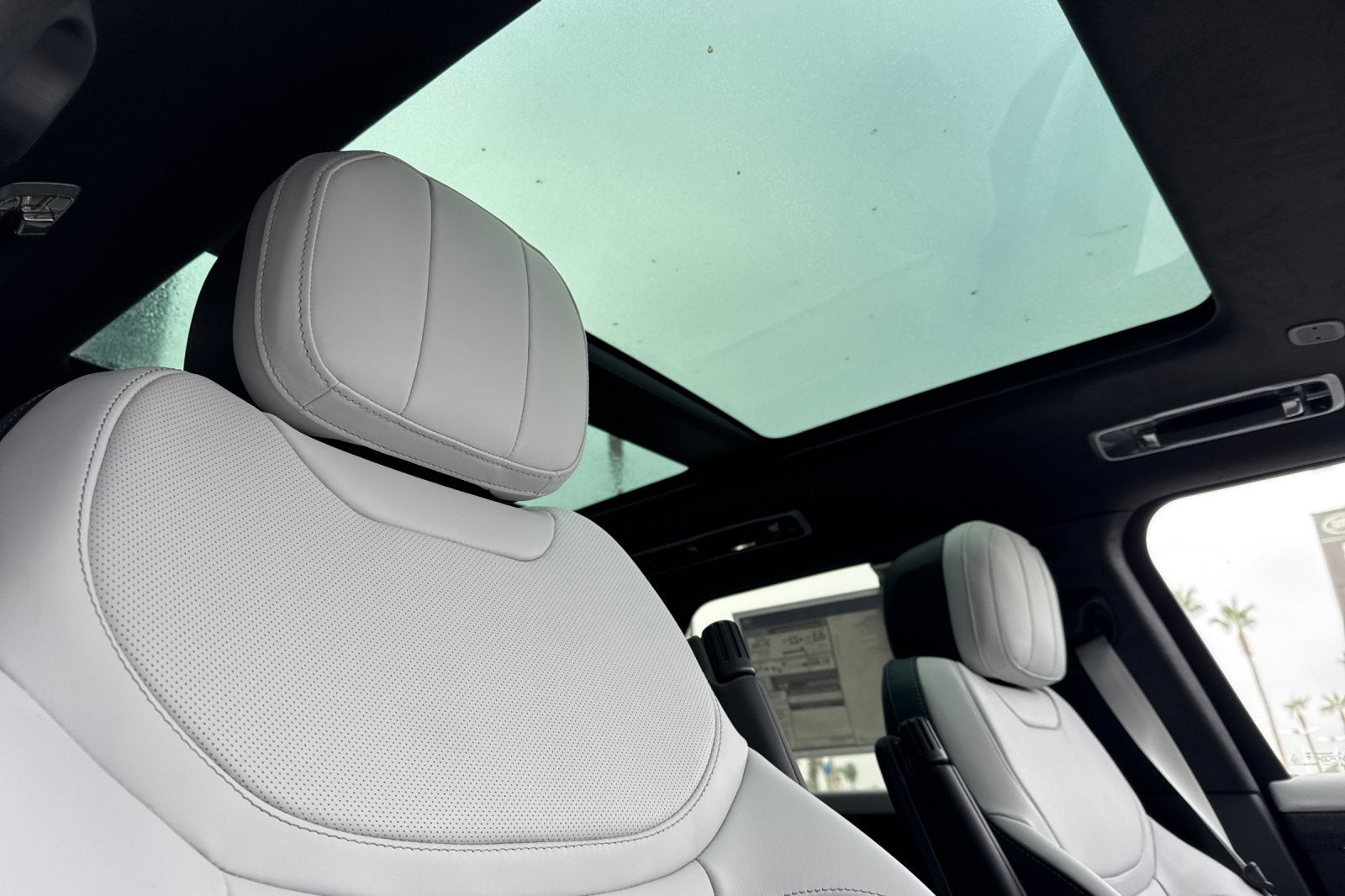 2027 Land Rover Range Rover Sport Plug-in Hybrid Base