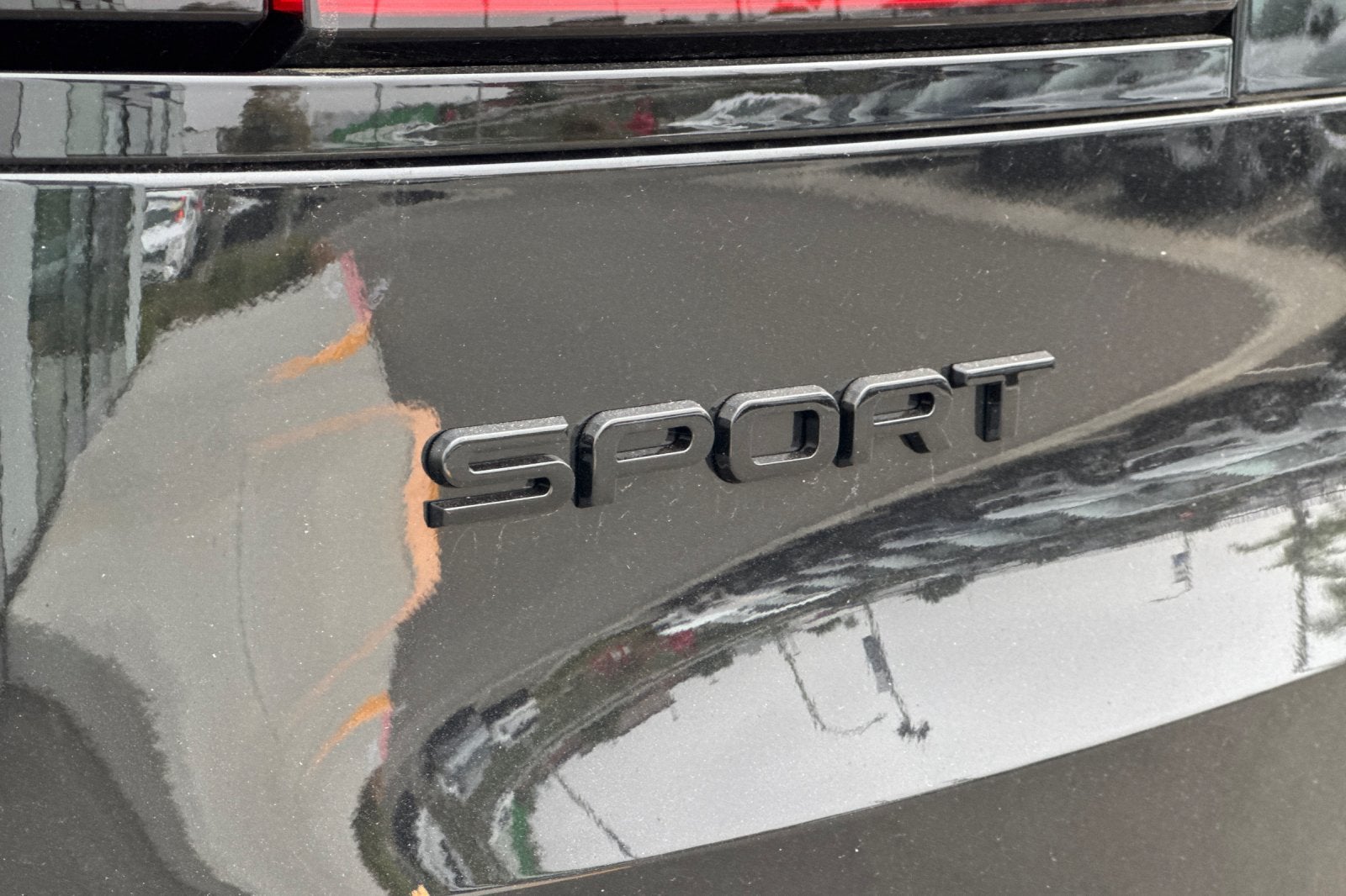 2027 Land Rover Range Rover Sport Plug-in Hybrid Base