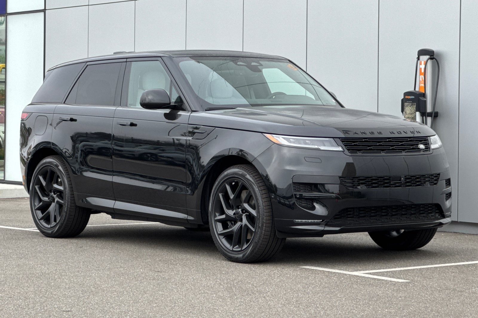 2027 Land Rover Range Rover Sport Plug-in Hybrid Base