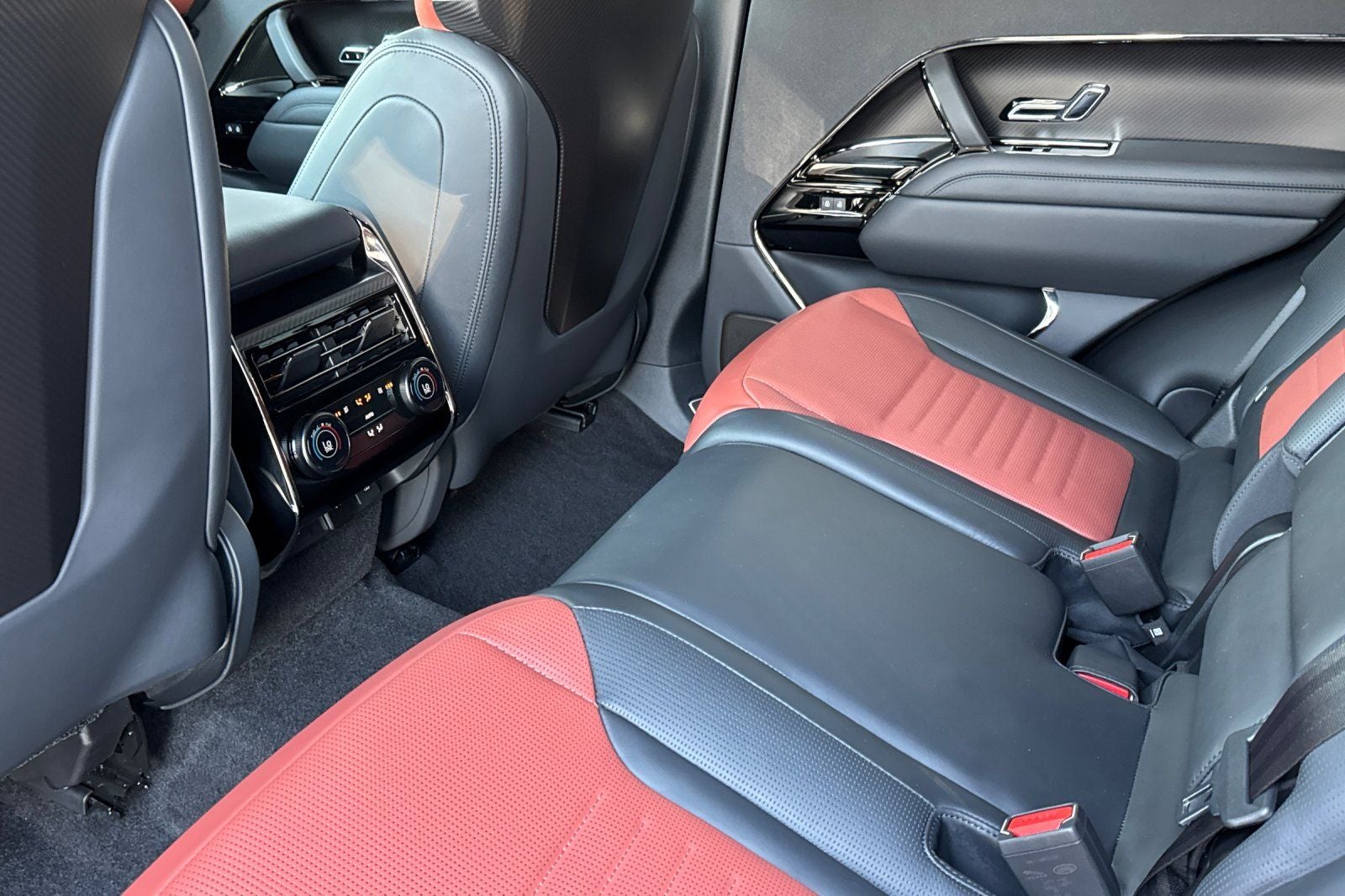 2024 Land Rover Range Rover Sport SV Edition One Flux Silver