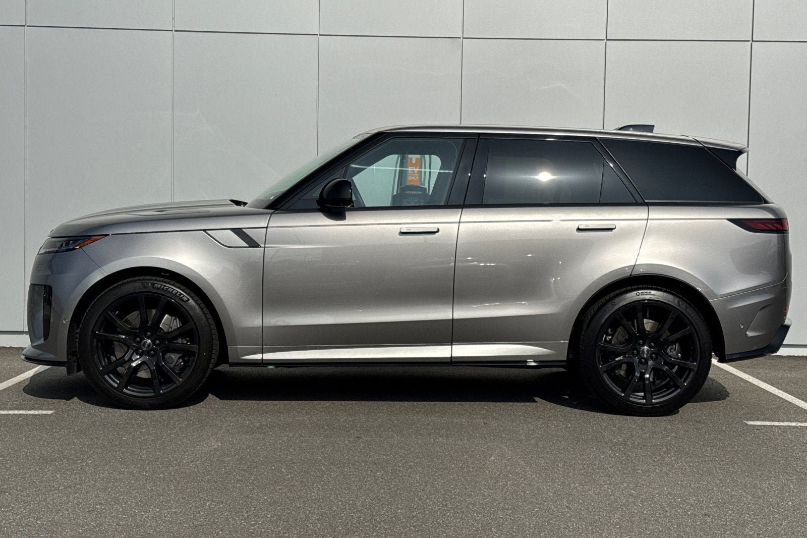 2024 Land Rover Range Rover Sport SV Edition One Flux Silver