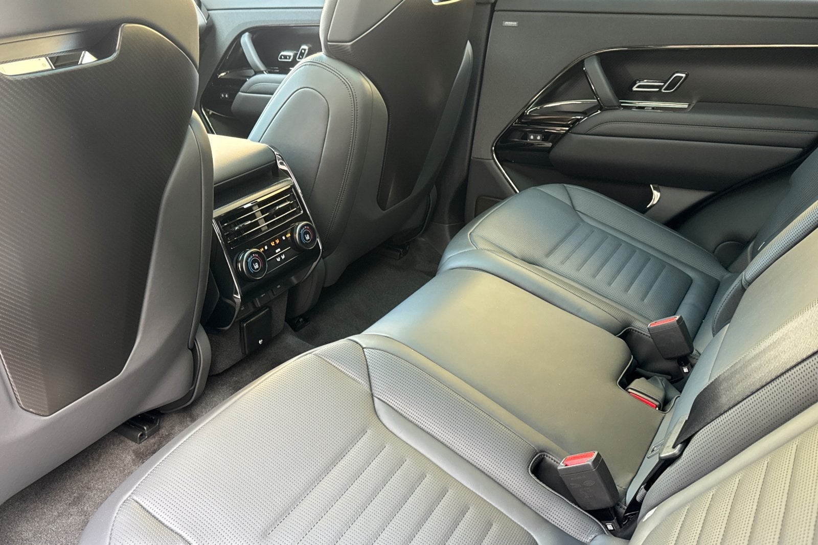 2025 Land Rover Range Rover Sport SV Edition Two