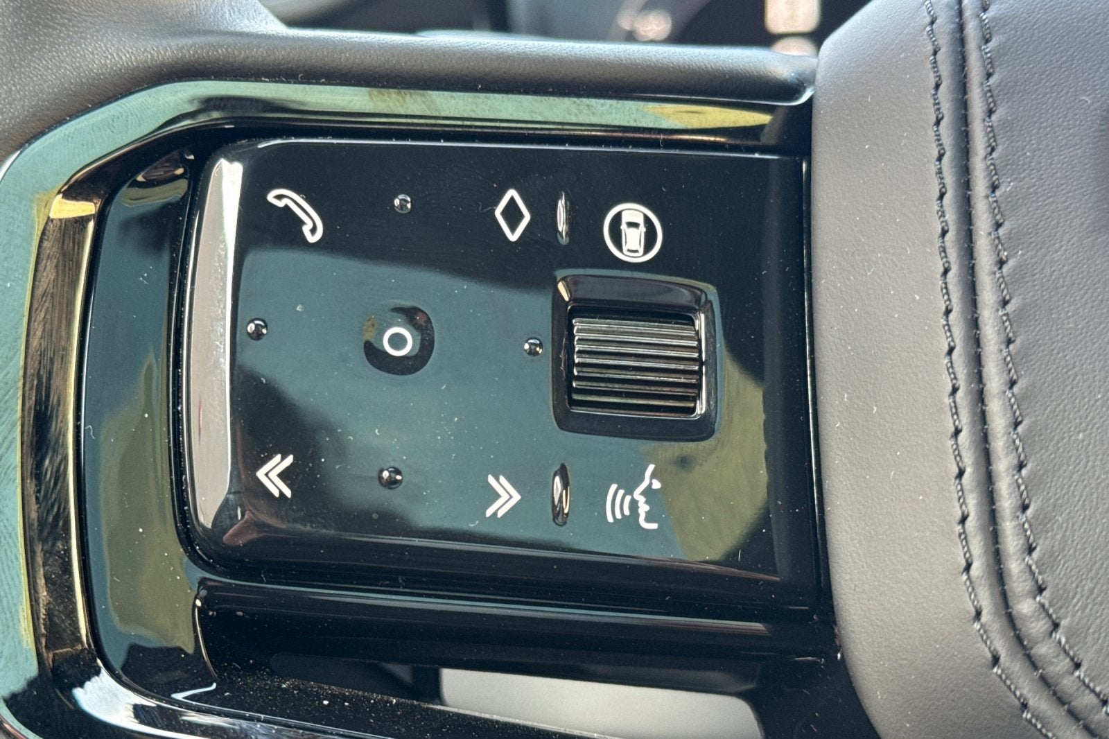 2025 Land Rover Range Rover Sport SV Edition Two