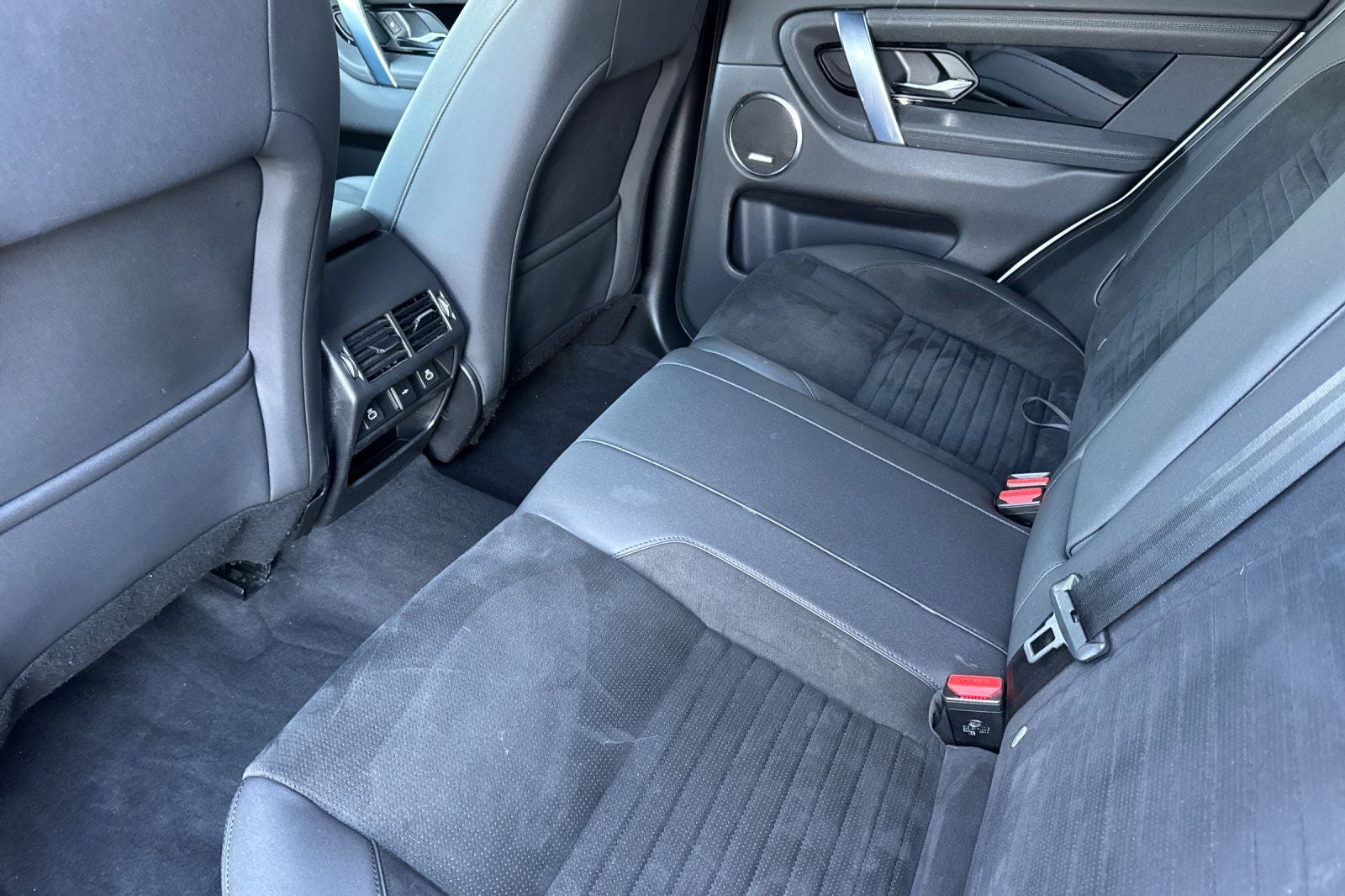 2023 Land Rover Discovery Sport S