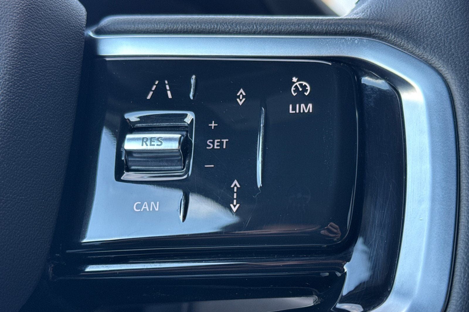 2023 Land Rover Discovery Sport S