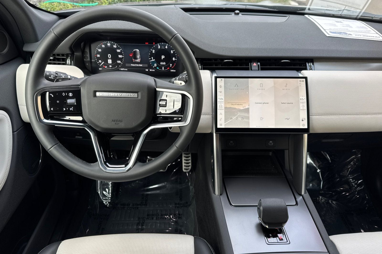 2025 Land Rover Discovery Sport SE