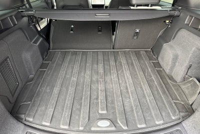 2025 Land Rover Discovery Sport SE