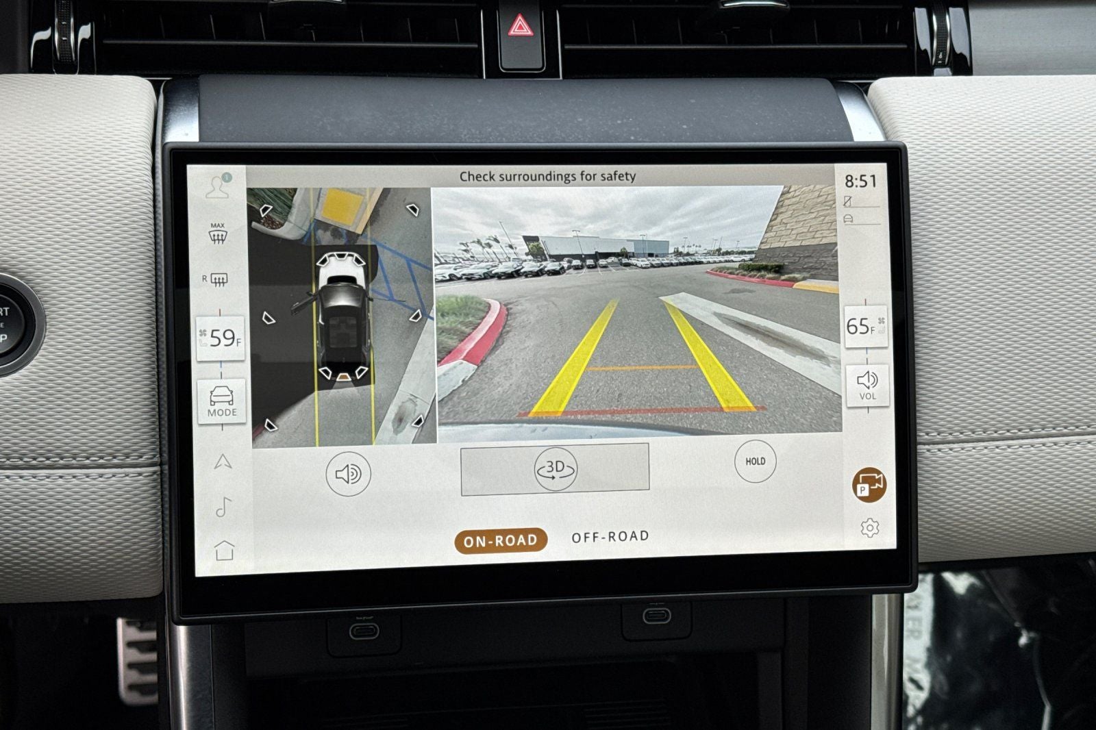 2025 Land Rover Discovery Sport SE