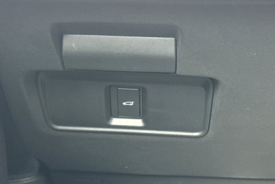 2025 Land Rover Discovery Sport SE