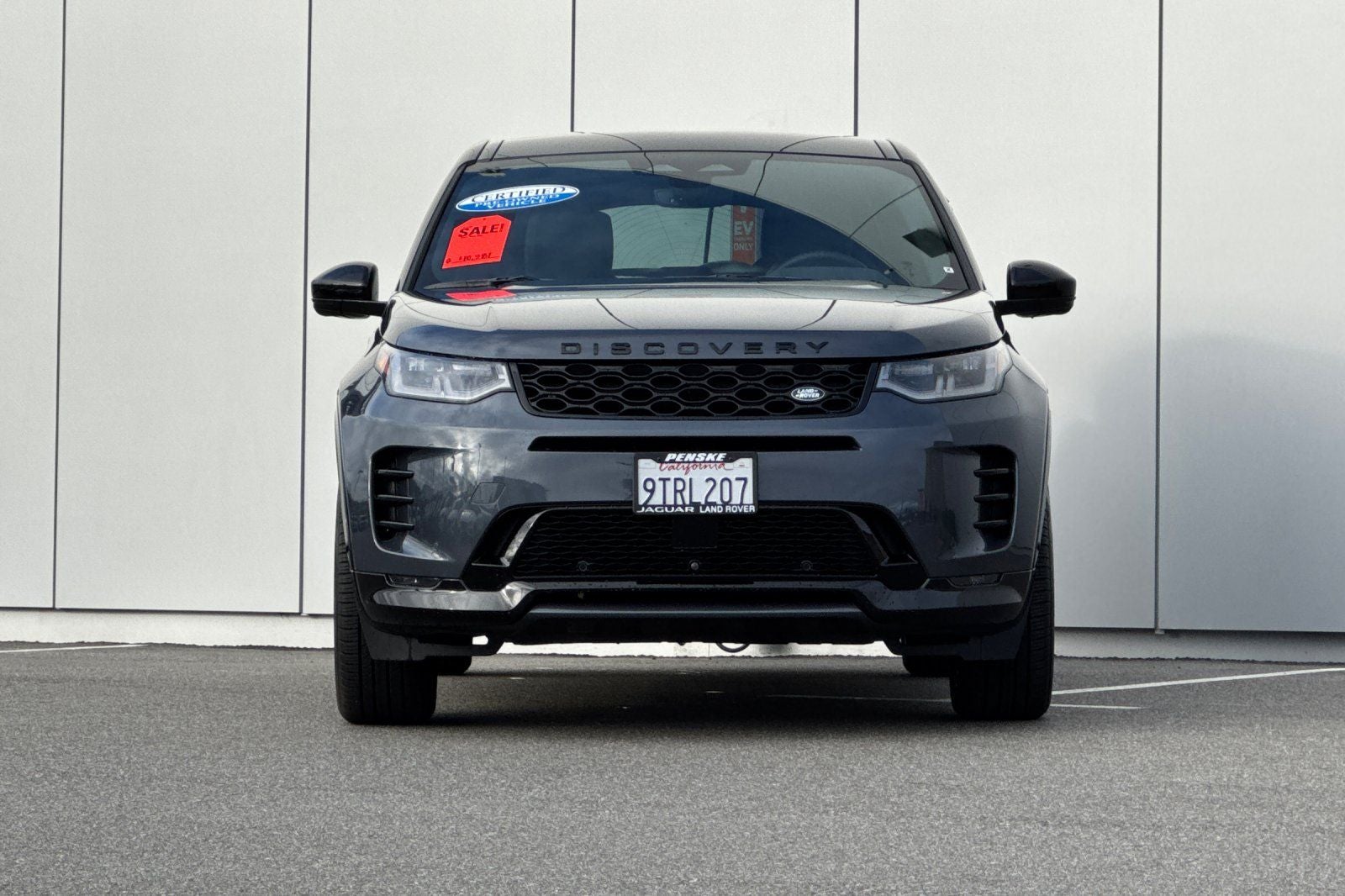 2025 Land Rover Discovery Sport SE