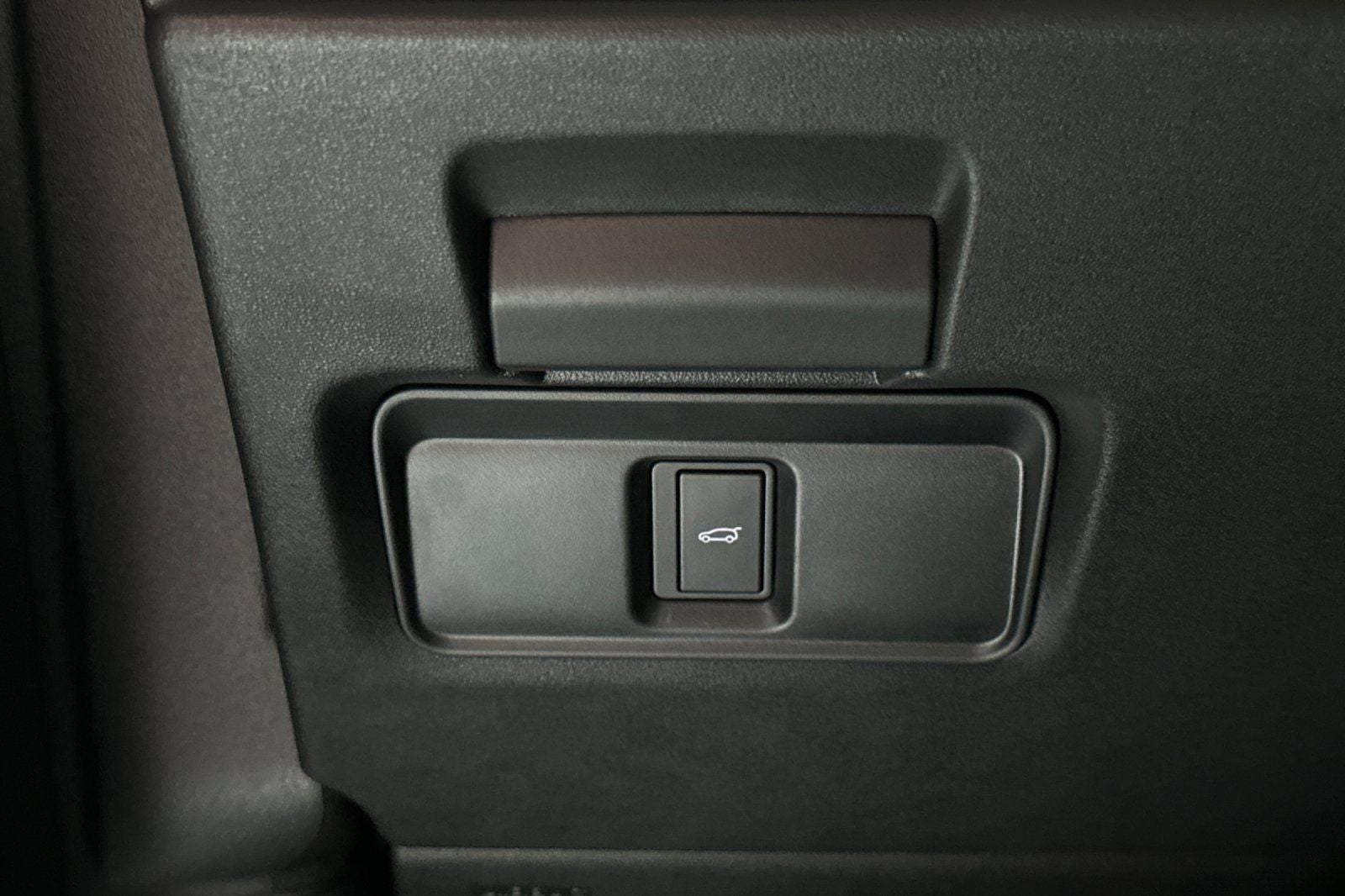 2025 Land Rover Discovery Sport SE