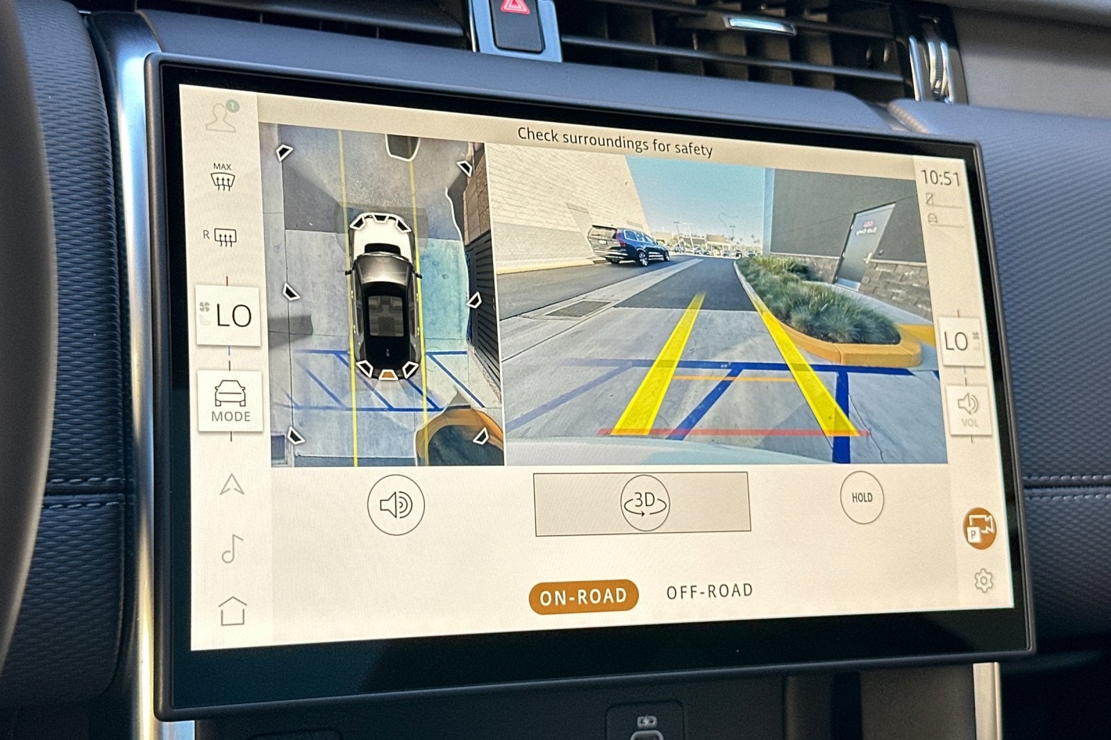 2025 Land Rover Discovery Sport SE