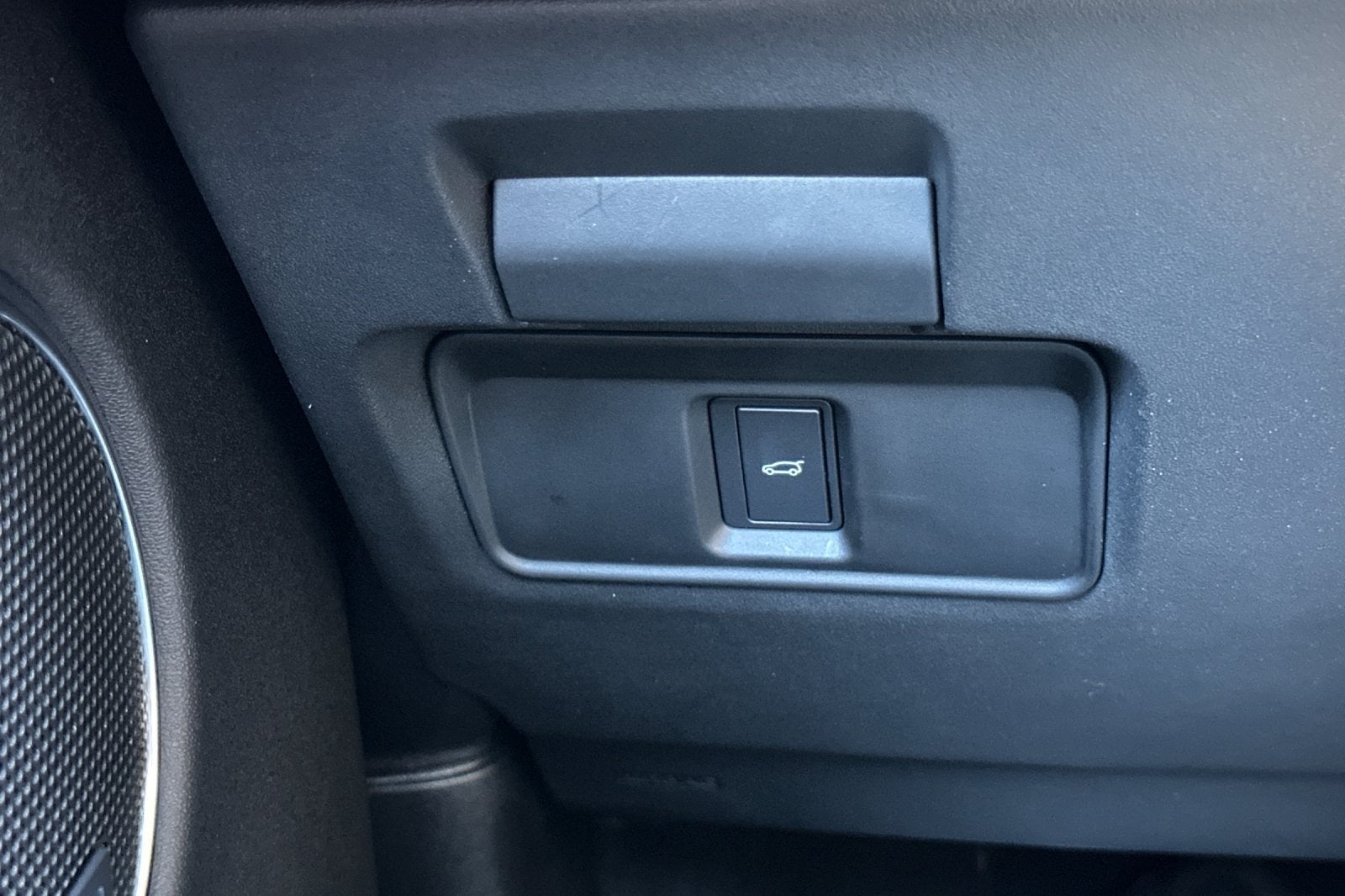 2025 Land Rover Discovery Sport SE