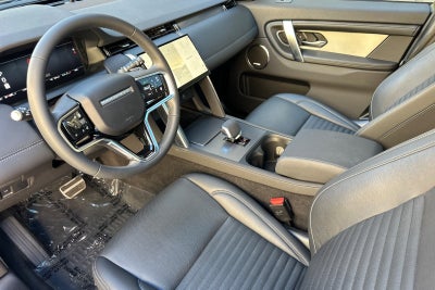 2025 Land Rover Discovery Sport SE