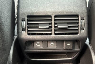 2025 Land Rover Discovery Sport SE