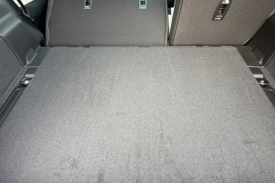 2025 Land Rover Discovery Sport SE