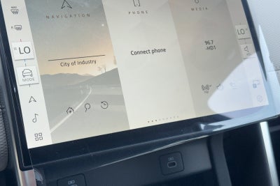 2025 Land Rover Discovery Sport SE