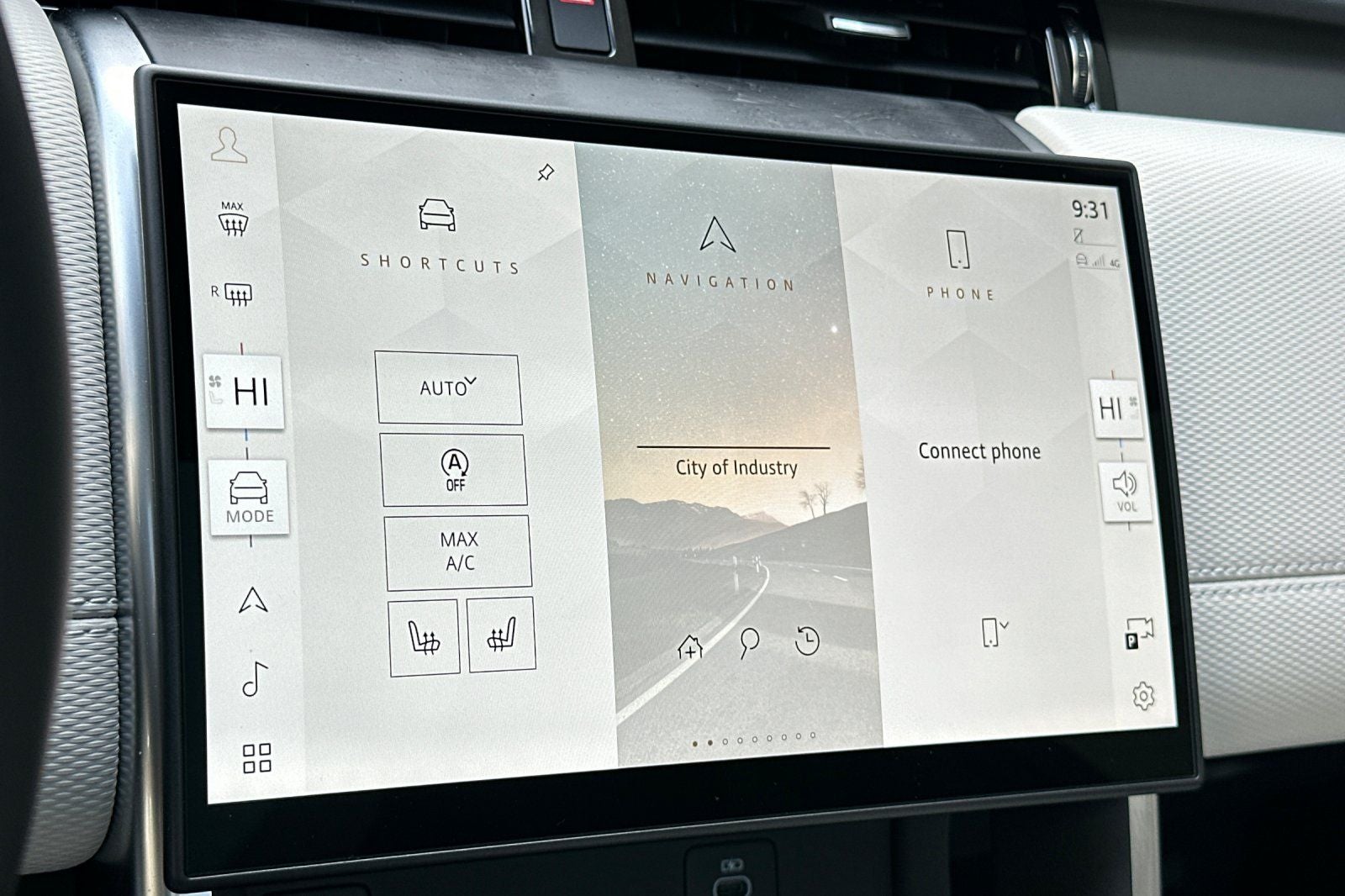 2025 Land Rover Discovery Sport SE