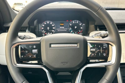 2025 Land Rover Discovery Sport SE