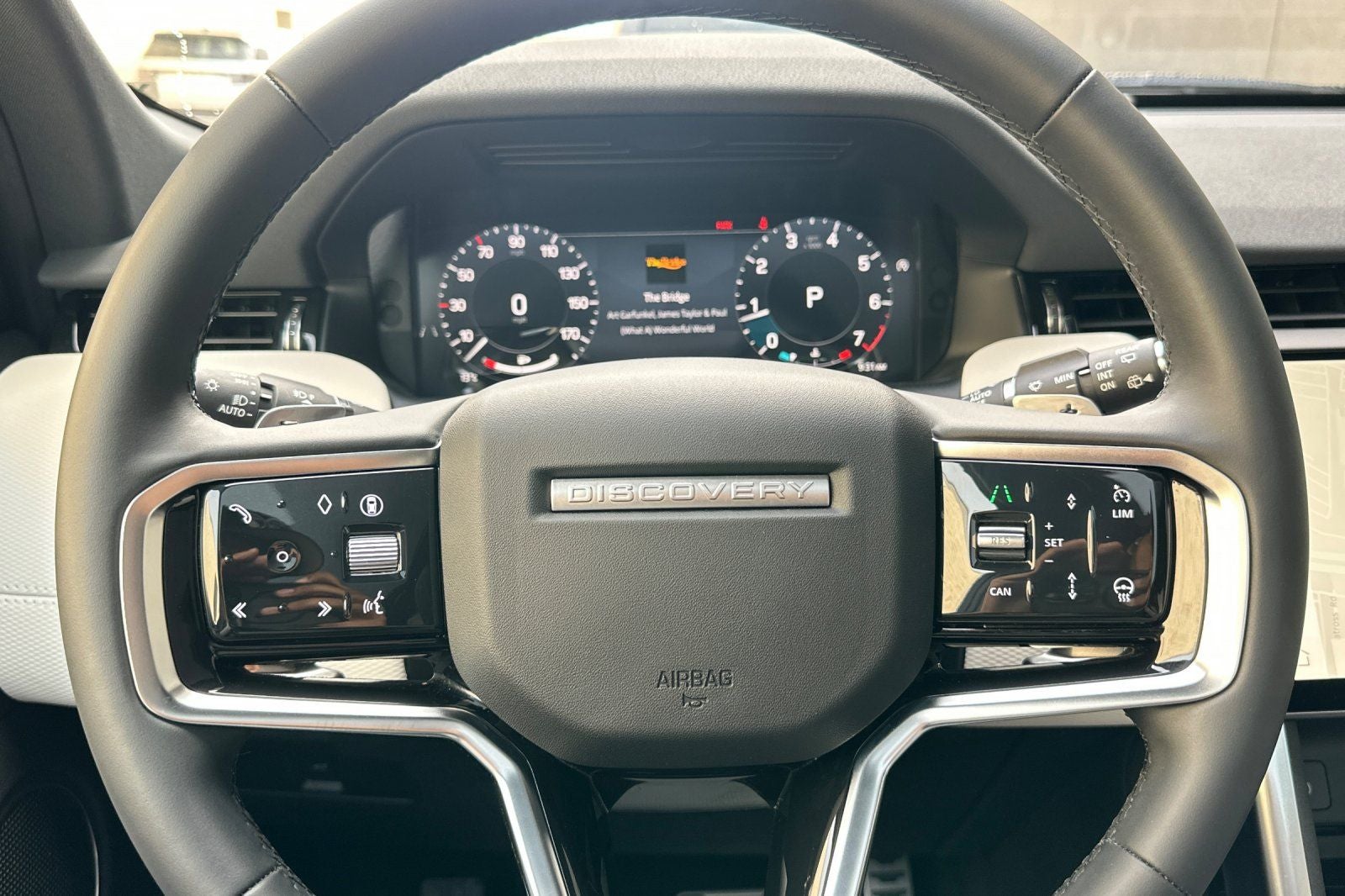 2025 Land Rover Discovery Sport SE