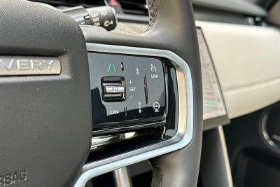 2025 Land Rover Discovery Sport SE
