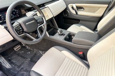 2025 Land Rover Discovery Sport SE