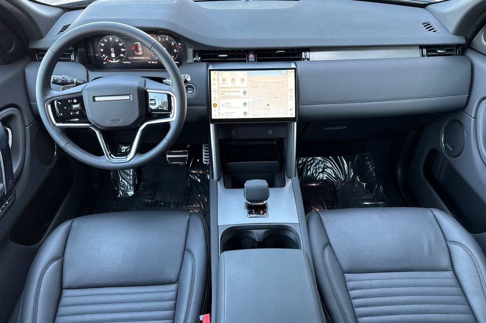 2025 Land Rover Discovery Sport SE