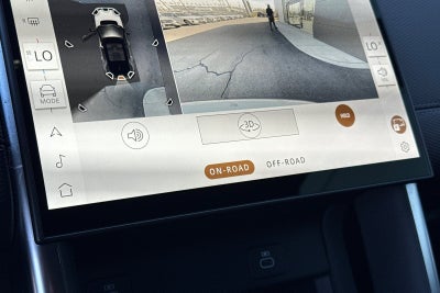 2025 Land Rover Discovery Sport SE