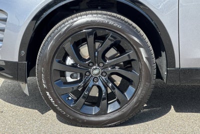 2025 Land Rover Discovery Sport SE