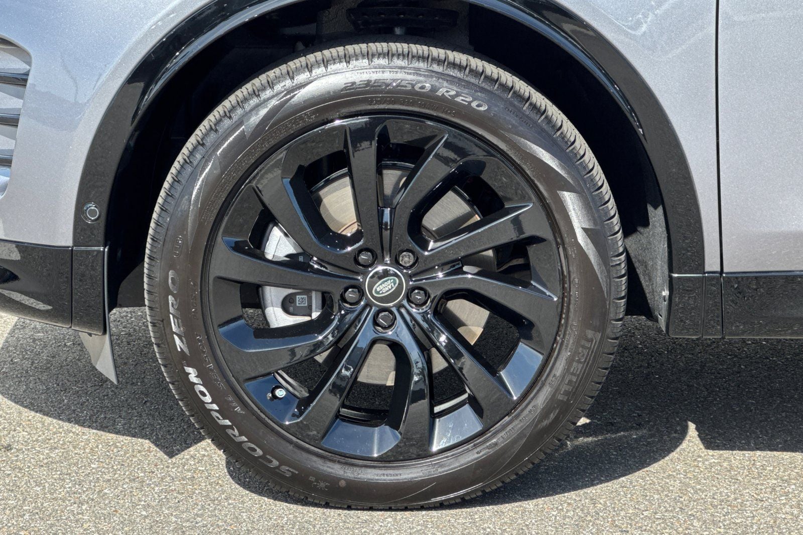 2025 Land Rover Discovery Sport SE