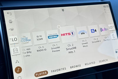 2025 Land Rover Discovery Sport SE