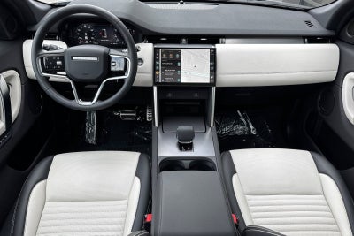 2025 Land Rover Discovery Sport SE