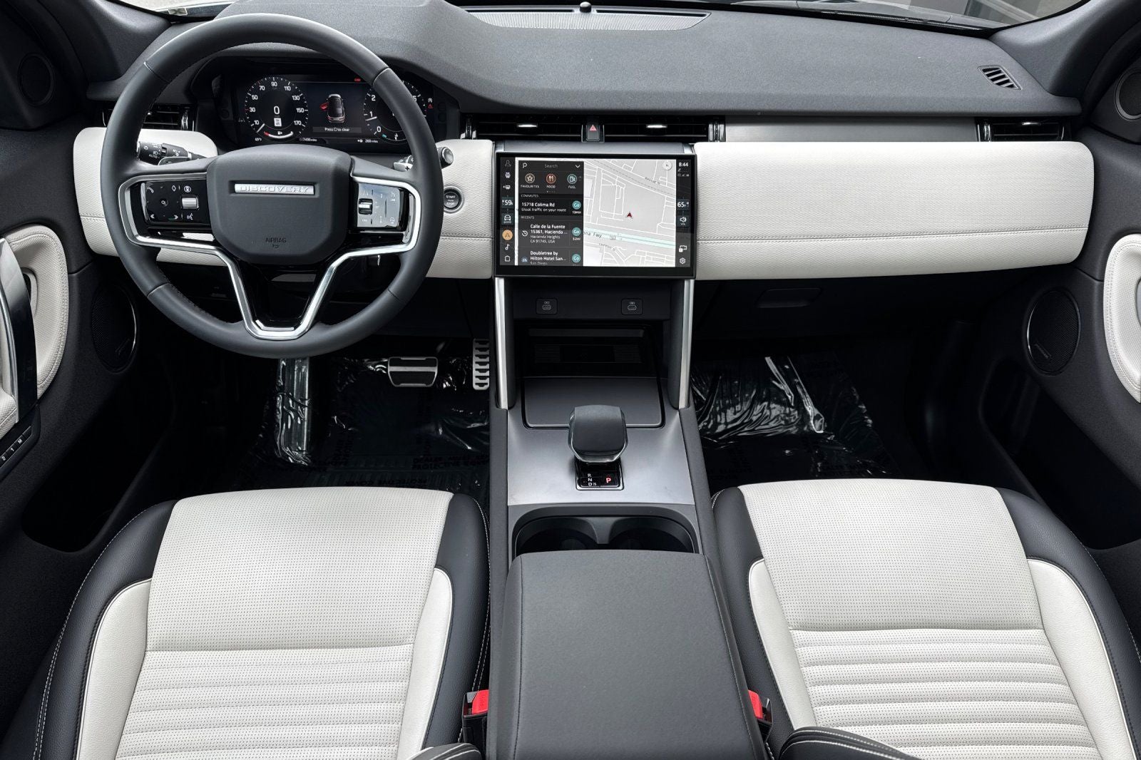 2025 Land Rover Discovery Sport SE